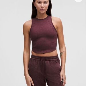 Lululemon Softy Suedey Crewneck Cropped Tank Top size 4